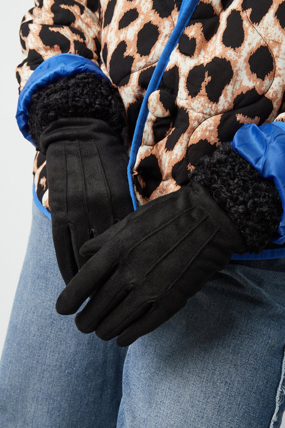 Fuzzy gloves - black Picture2